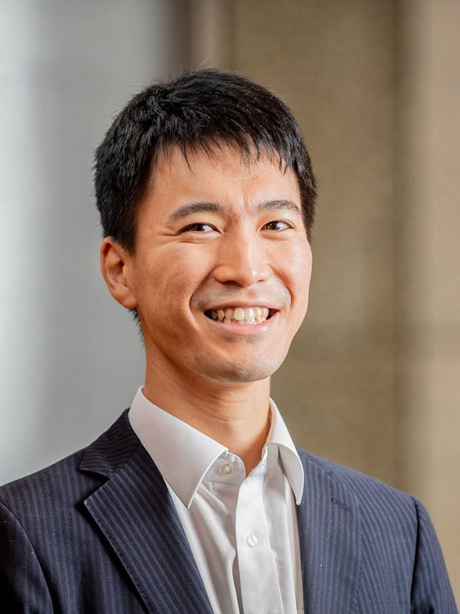 三谷 太郎　氏